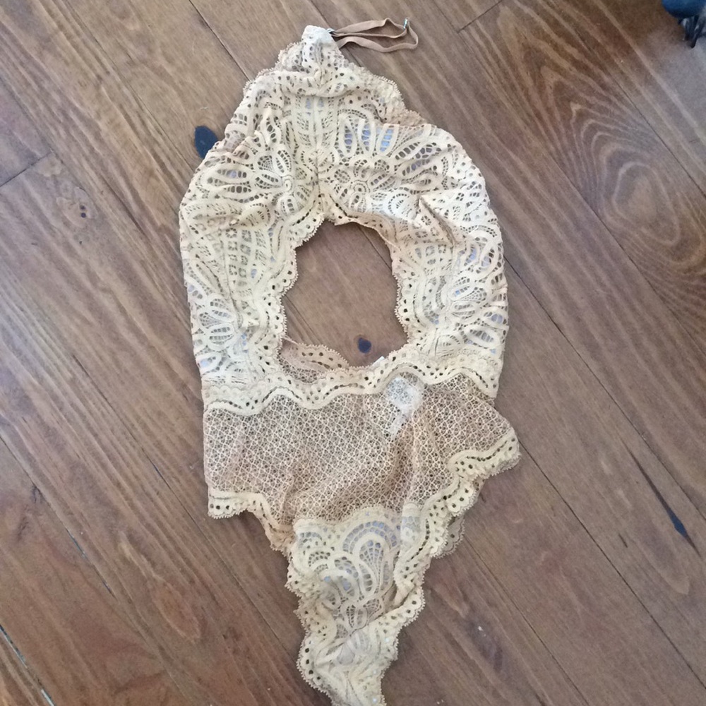 VS Teddy, body suit EUC